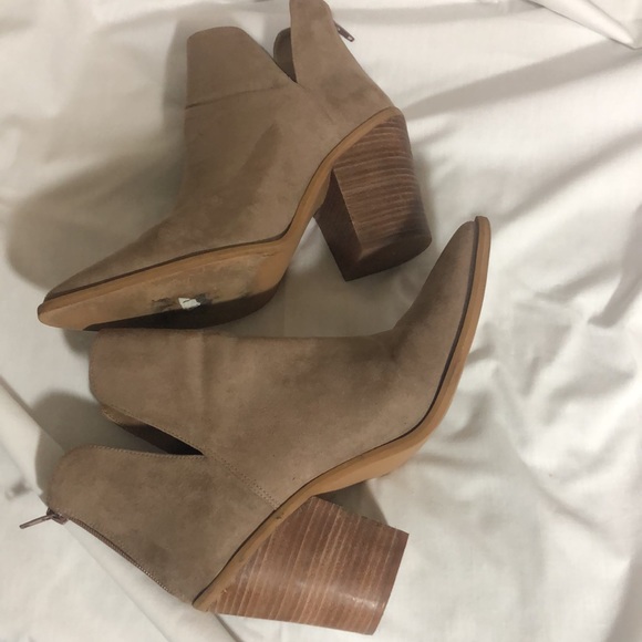 Abound Shoes - Cute suede tan/taupe colored boots size 11